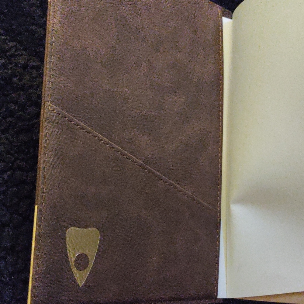 Ouija mystifying Oracle journal. - Picture 2 of 5